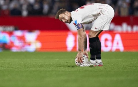 亚博体育-赛前塞维利亚调整名单以备荷甲，内部沟通环节打磨，悬念犹存，训练强度明显提升的简单介绍