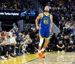 YABO- 库里队内训练打破常规, 勇士晋级再迎利好消息 