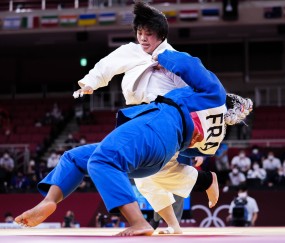 YABO-柔道总决赛掀起高潮，燕赵旋风队淘汰对手徽州麒麟队，战至最后一刻——定位球制造杀机的简单介绍