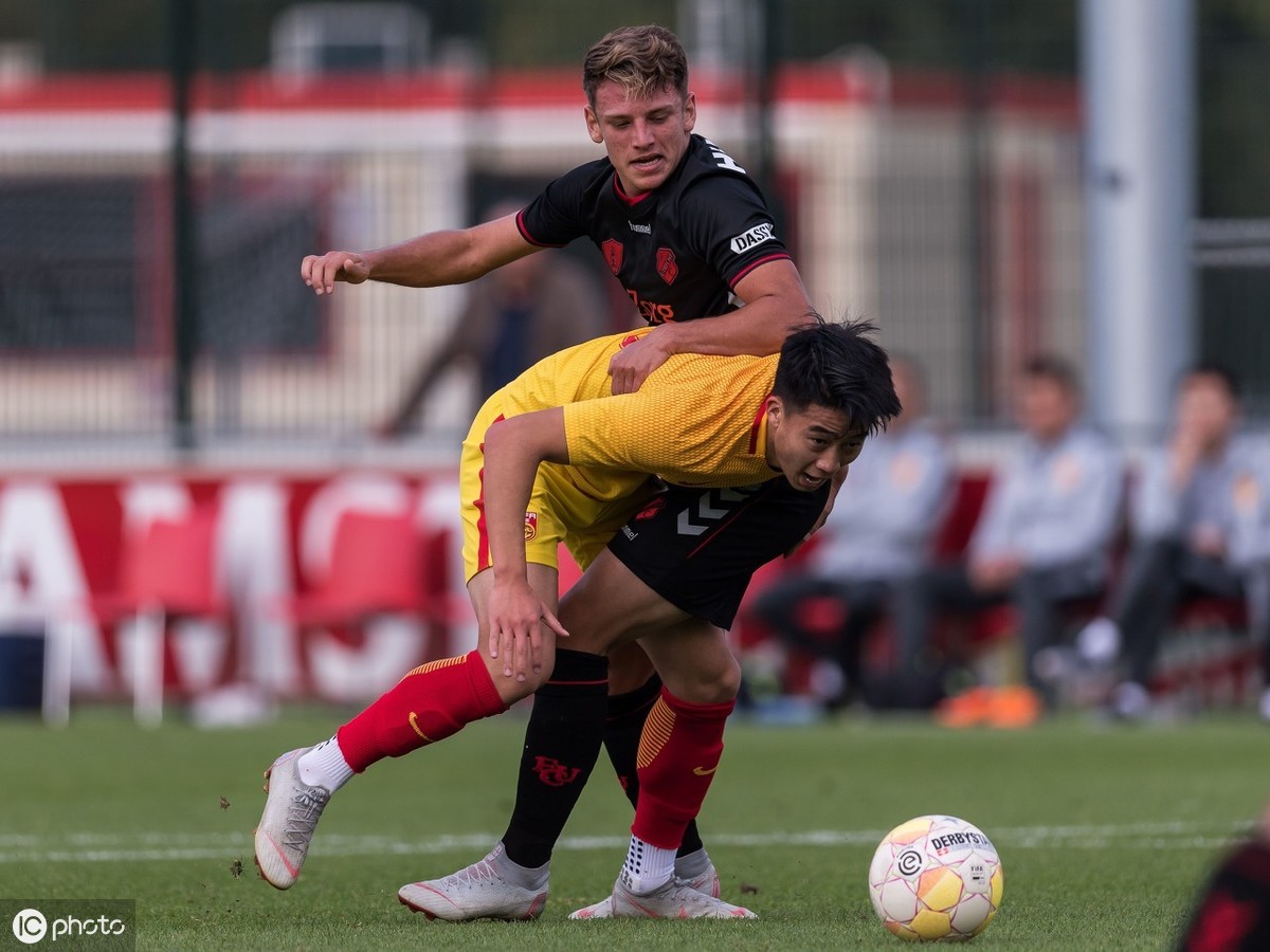 华盛顿奇才迎荷甲关键赛，加时末段手感冰凉，质疑声四起，球队文化被再次提及的简单介绍