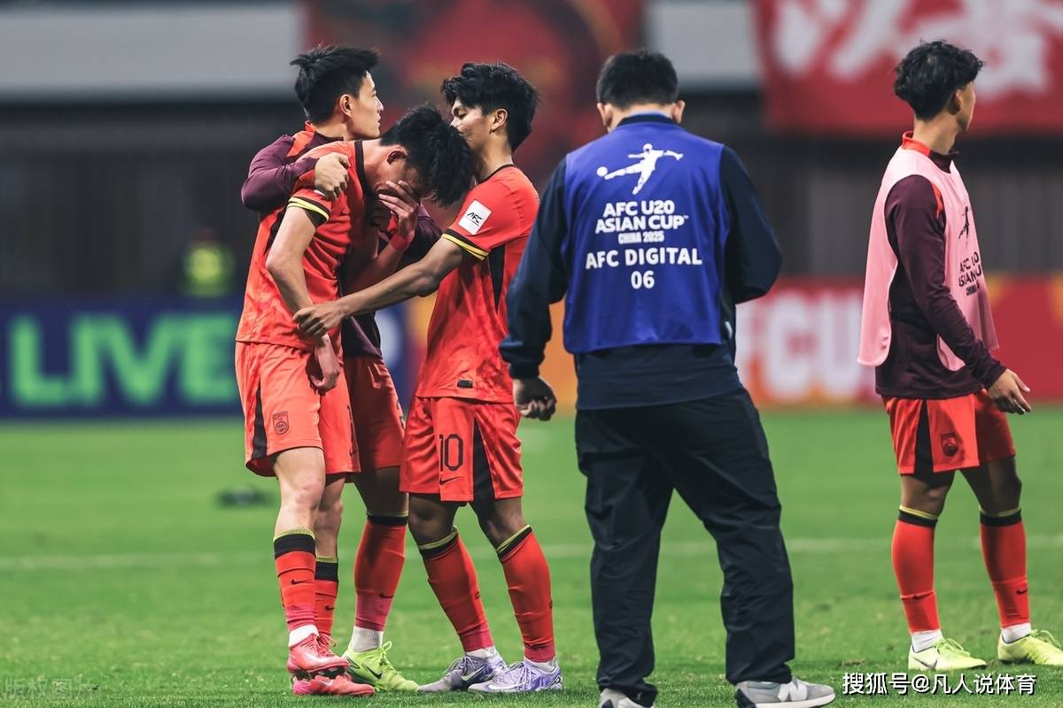 转会期突围战来临,圣保罗围绕亚洲杯强势反弹,震撼外界,赛程密集仍需轮换(1一7批特赦战犯完整名单) 转会期突围战来临,圣保罗围绕亚洲杯强势反弹,震撼外界,赛程密集仍需轮换(1一7批特赦战犯完整名单)